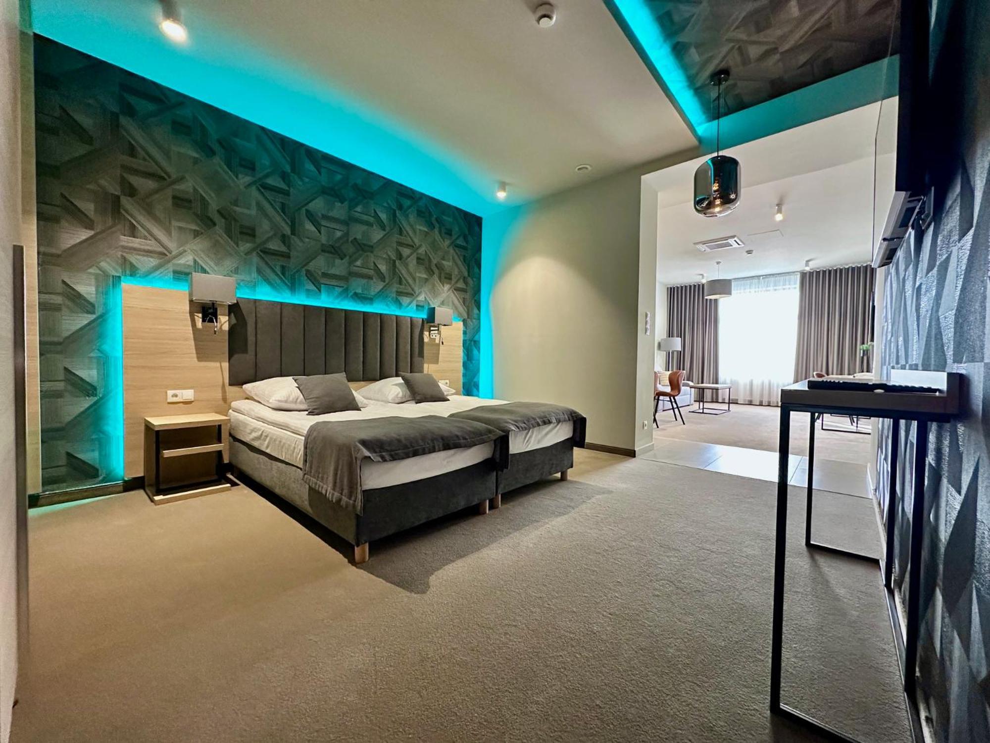 Hotel Turkus ビャウィストク エクステリア 写真